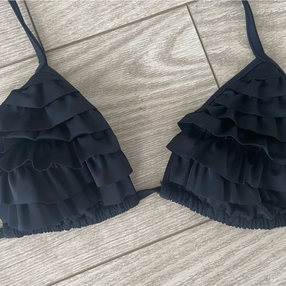 b.p.c. Beach women’s bikini top. Size: Small. - Picture 4 of 6